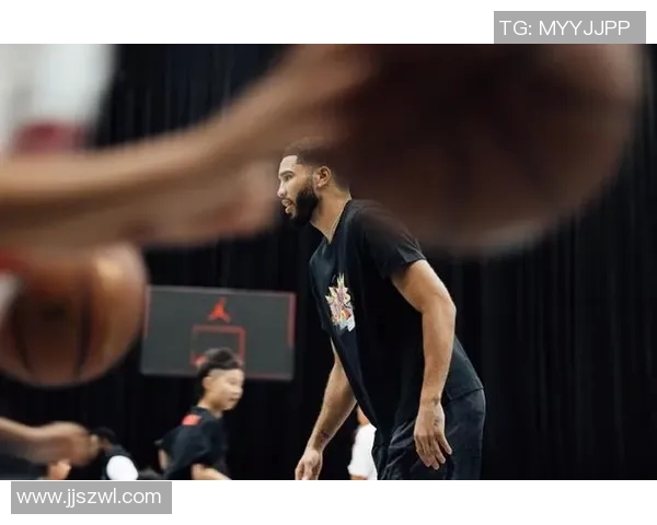 超级对决！塔图姆与成就之战成为焦点引爆球迷热情